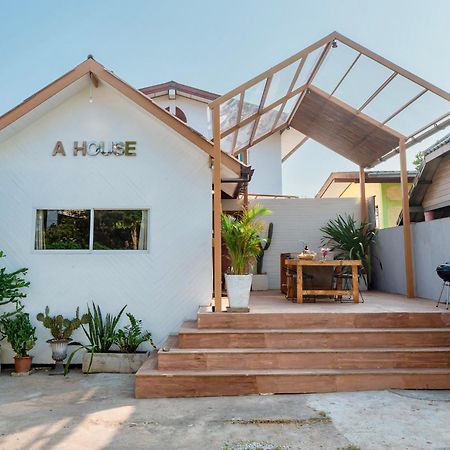 A House Villa Larn-sziget Kültér fotó
